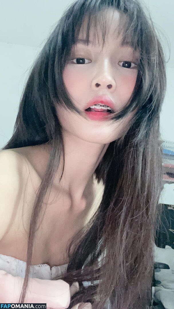 Lilith / Lou Aenlle / llthidk Meztelen OnlyFans  Kikerült fotó #7