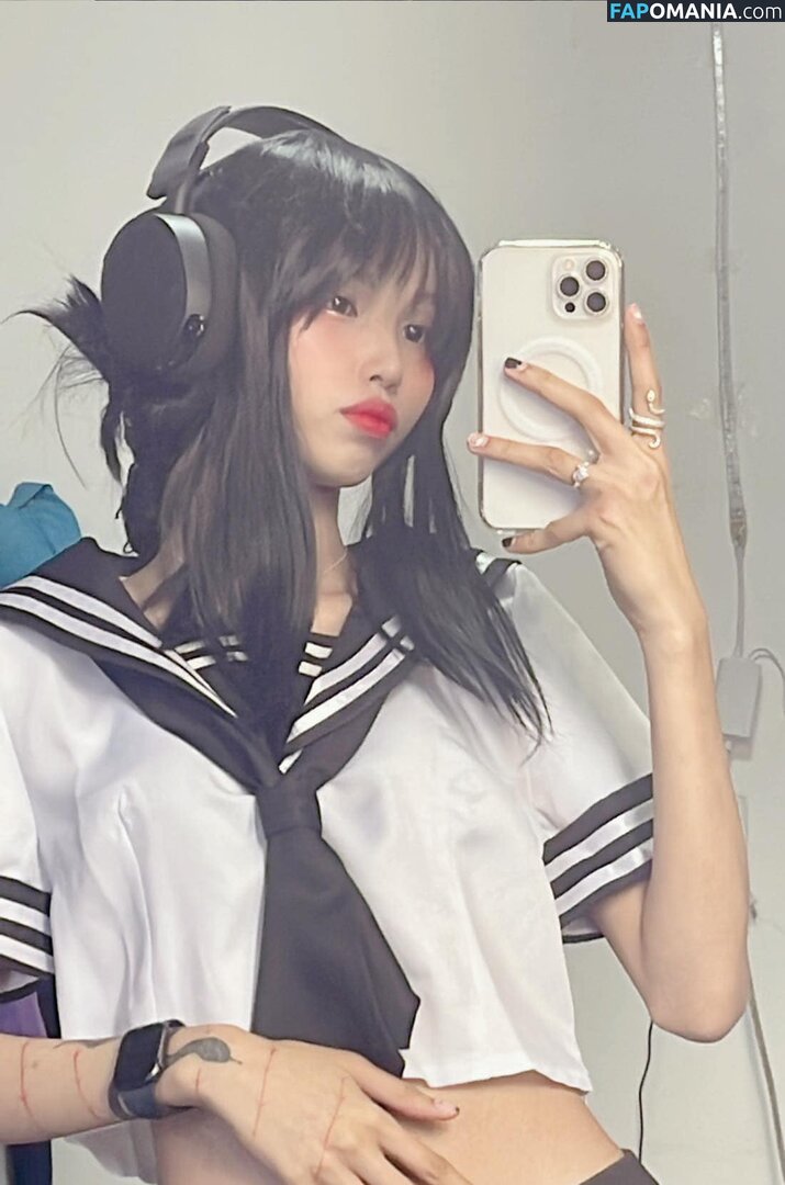 Lilith / Lou Aenlle / llthidk Meztelen OnlyFans  Kikerült fotó #30