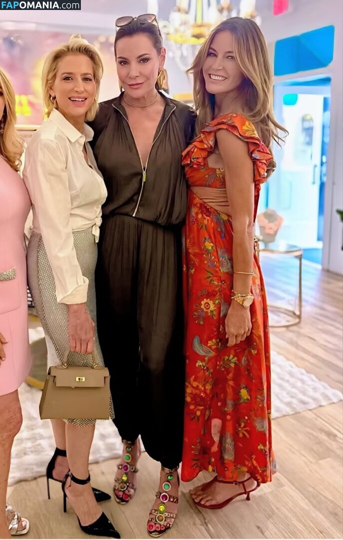 Luann De Lesseps Meztelen OnlyFans  Kikerült fotó #2