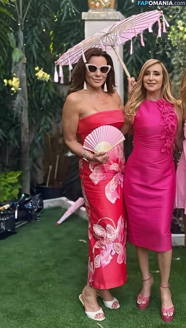 Luann De Lesseps Meztelen OnlyFans  Kikerült fotó #5