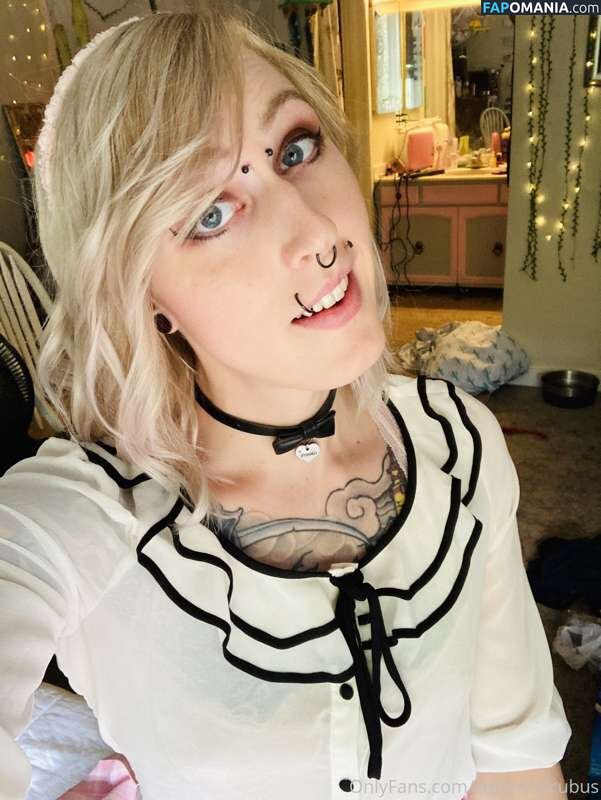 Luci Belle / TSLuciBelle / cutie-succubus / https: Meztelen OnlyFans  Kikerült fotó #3