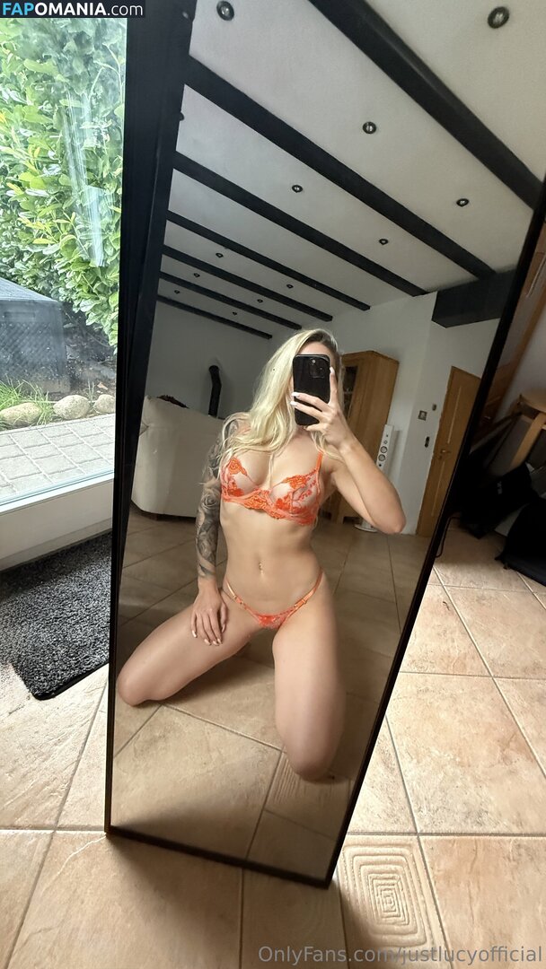 Lucy Cat / justlucy94 / justlucyofficial / lucyskkrr Meztelen OnlyFans  Kikerült fotó #4