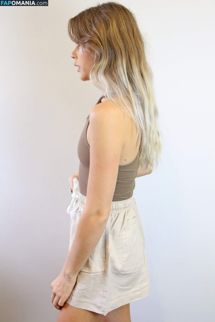 Lucy Sand Meztelen OnlyFans  Kikerült fotó #1