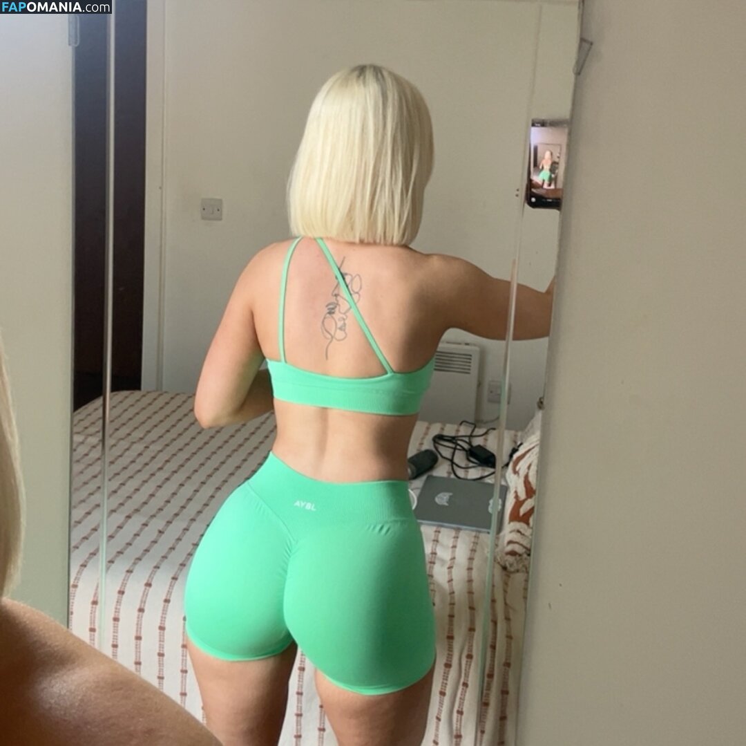 Lucycombe / lucynukes / lucynukesfit / luudaw Meztelen OnlyFans  Kikerült fotó #1