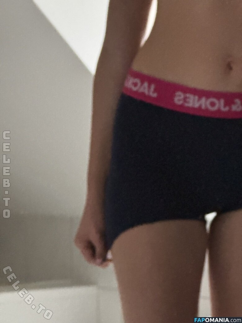 Luisa_instx / your.favelulu Meztelen OnlyFans  Kikerült fotó #1