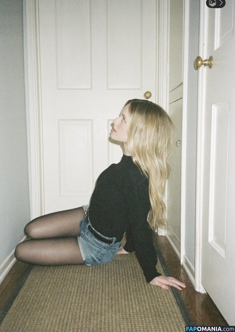 Lulu Wilson / luluswilson Meztelen OnlyFans  Kikerült fotó #5