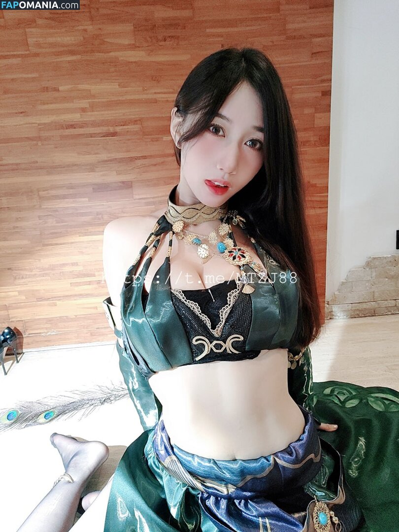 lumanyu2233 Meztelen OnlyFans  Kikerült fotó #2