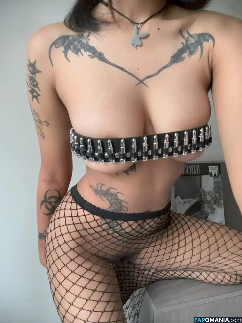 Luna Domsyou Meztelen OnlyFans  Kikerült fotó #4