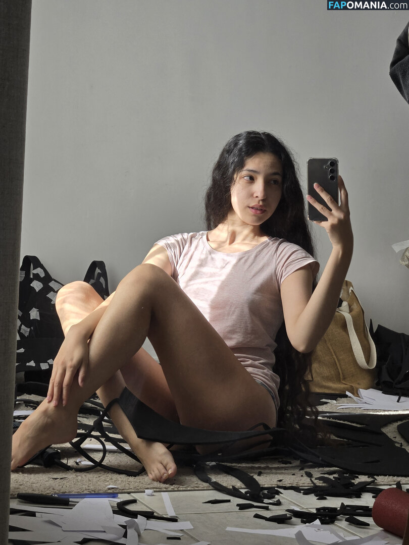 Luna Myosotis / LunaMyosotis Meztelen OnlyFans  Kikerült fotó #4