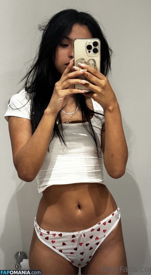 Luna Sophia / lunasophia_ / urcuteprincess_ Meztelen OnlyFans  Kikerült fotó #22