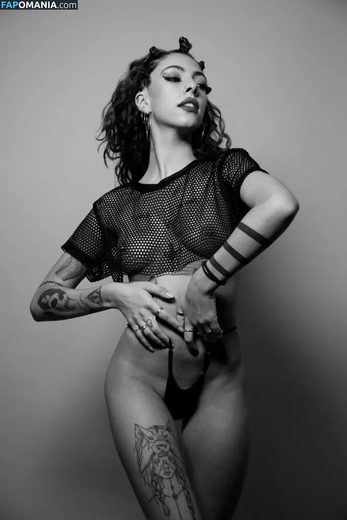 Lupe Cozzolino / lulucozz / lupeecozzolino Meztelen OnlyFans  Kikerült fotó #5