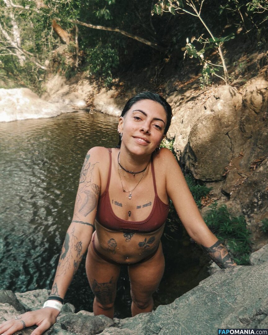 Lupe Cozzolino / lulucozz / lupeecozzolino Meztelen OnlyFans  Kikerült fotó #9