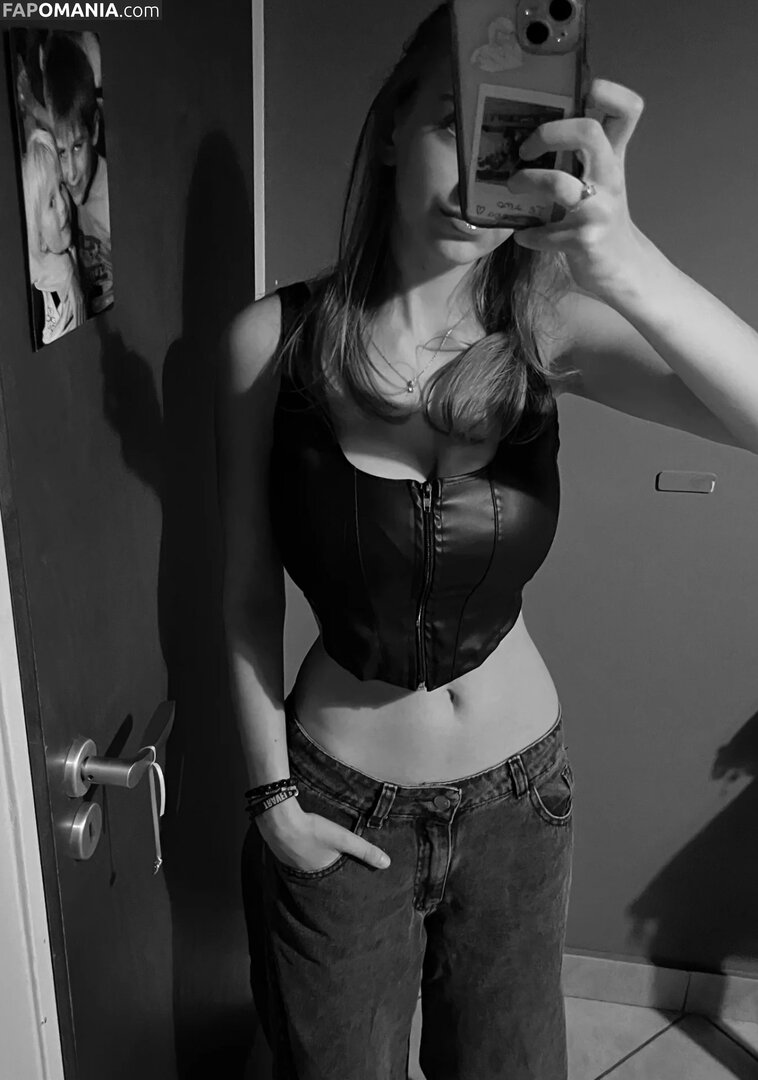 luu.dailoff Meztelen OnlyFans  Kikerült fotó #12