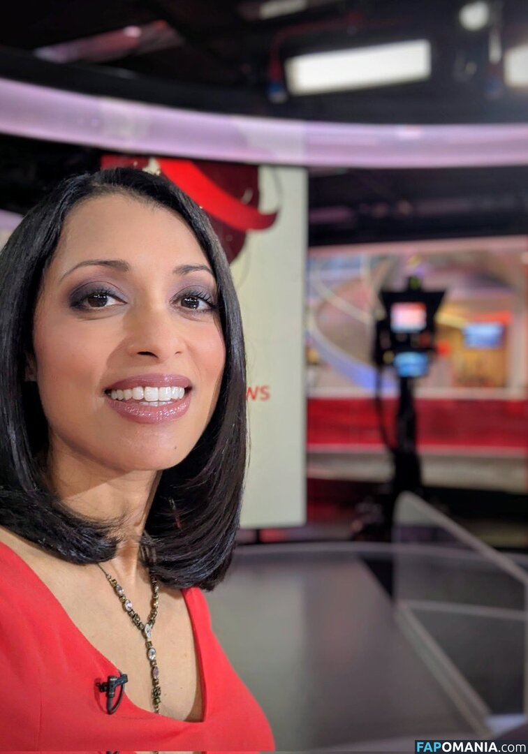 Luxma Gopal TV Presenter Meztelen OnlyFans  Kikerült fotó #3