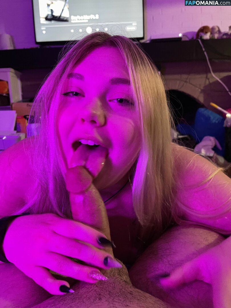 Lxves / lxves._ Meztelen OnlyFans  Kikerült fotó #7