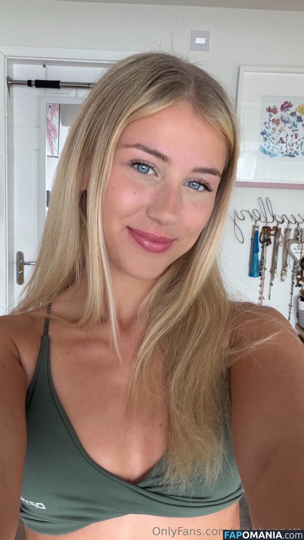lollypops1211 / lylahbennett Meztelen OnlyFans  Kikerült fotó #5