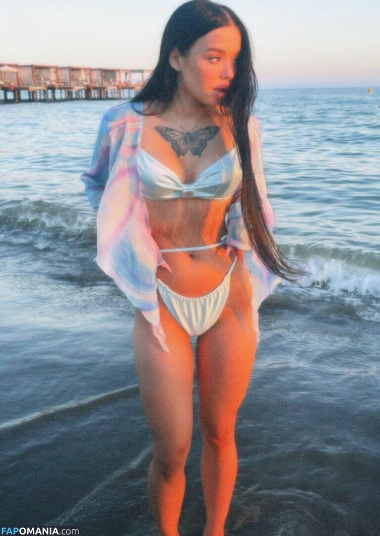 lyna_com2000 Meztelen OnlyFans  Kikerült fotó #8