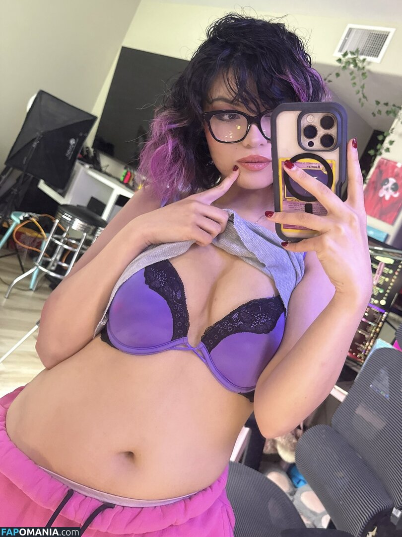 Lynniebrat / Lynniequin / lynniequinvip Meztelen OnlyFans  Kikerült fotó #6