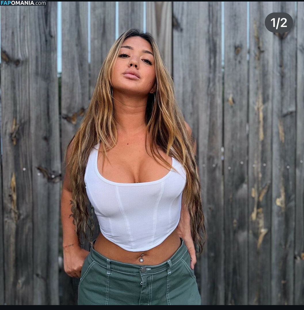 Lyssa Kegles / https: / itskegles Meztelen OnlyFans  Kikerült fotó #1