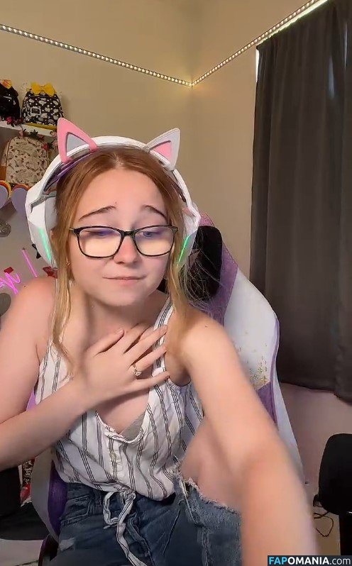 Lyssaurora Meztelen OnlyFans  Kikerült fotó #28