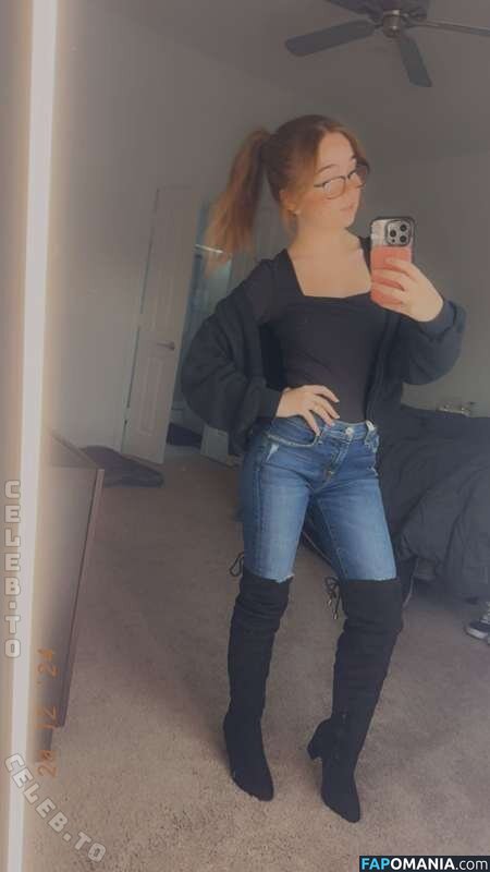 Lyssaurora / https: Meztelen OnlyFans  Kikerült fotó #386