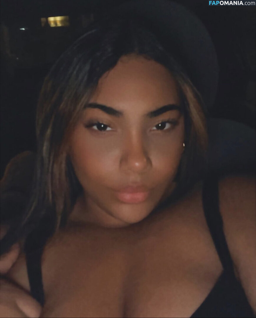 m.ariaher_ Meztelen OnlyFans  Kikerült fotó #1