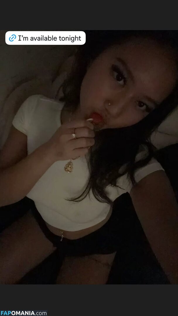 m0ngcxm / m0ngcxm... / monimamii1 Meztelen OnlyFans  Kikerült fotó #3
