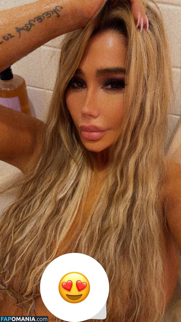 M___A___N___I / https: / ma___nni / ma___nni2 Meztelen OnlyFans  Kikerült fotó #3