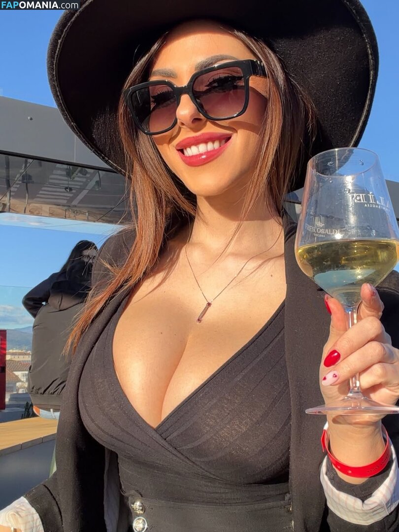 Maddalena Cabizzosu / madame_x_93 / madamex93 Meztelen OnlyFans  Kikerült fotó #13