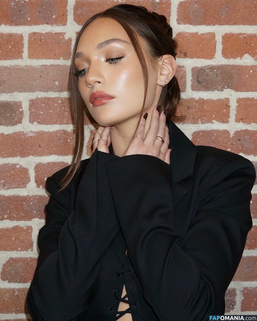 Maddie Ziegler / maddieziegler Meztelen OnlyFans  Kikerült fotó #124