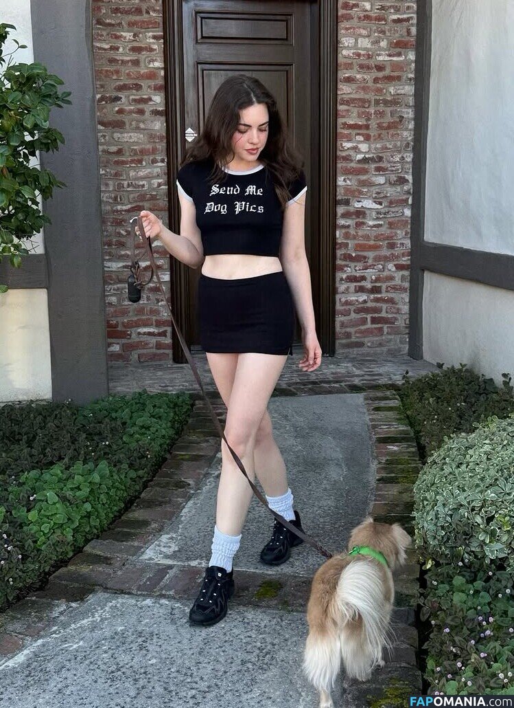 Madeleine Byrne / madeleinebyrnee Meztelen OnlyFans  Kikerült fotó #12
