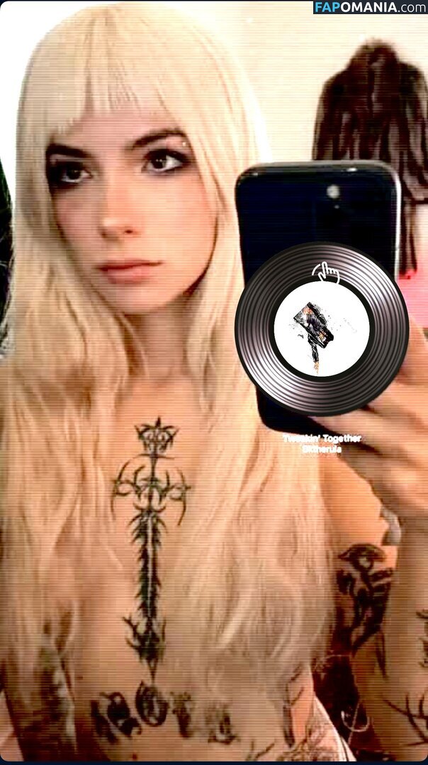 madhousemila / shelbyrita_lee Meztelen OnlyFans  Kikerült fotó #6