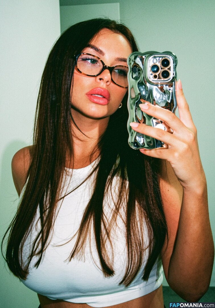 Madison Mclachlan Meztelen OnlyFans  Kikerült fotó #1