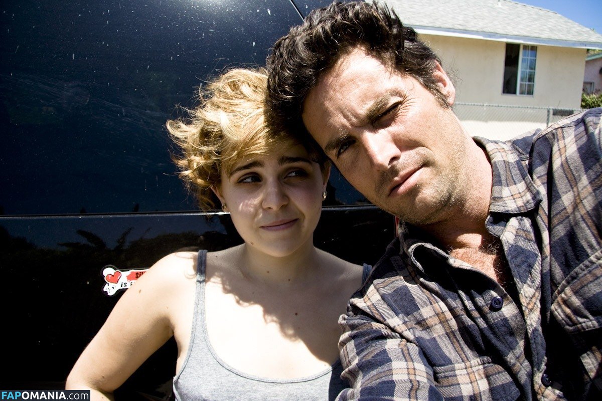 Mae Whitman / mistergarf Meztelen OnlyFans  Kikerült fotó #8