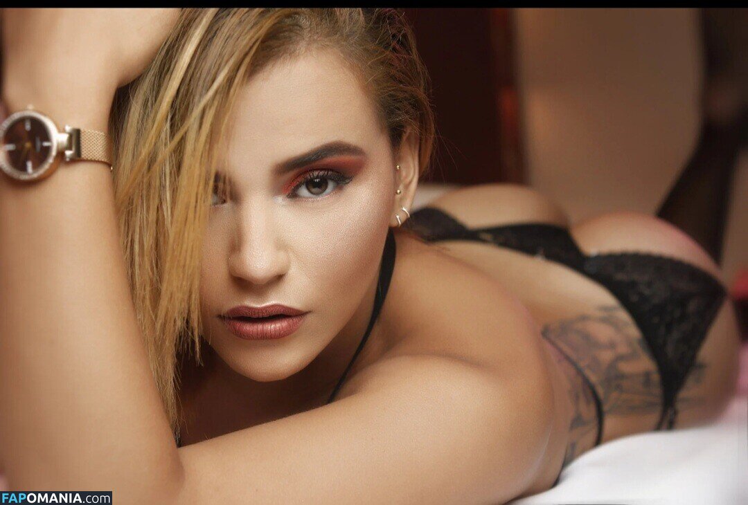 MaeGoldman Meztelen OnlyFans  Kikerült fotó #2