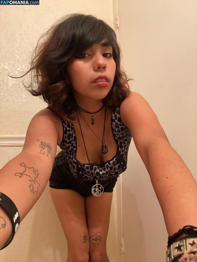 makeoutradio / makeoutradio2.0 Meztelen OnlyFans  Kikerült fotó #2