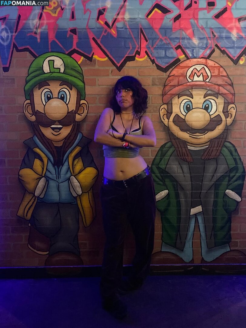 makeoutradio / makeoutradio2.0 Meztelen OnlyFans  Kikerült fotó #4