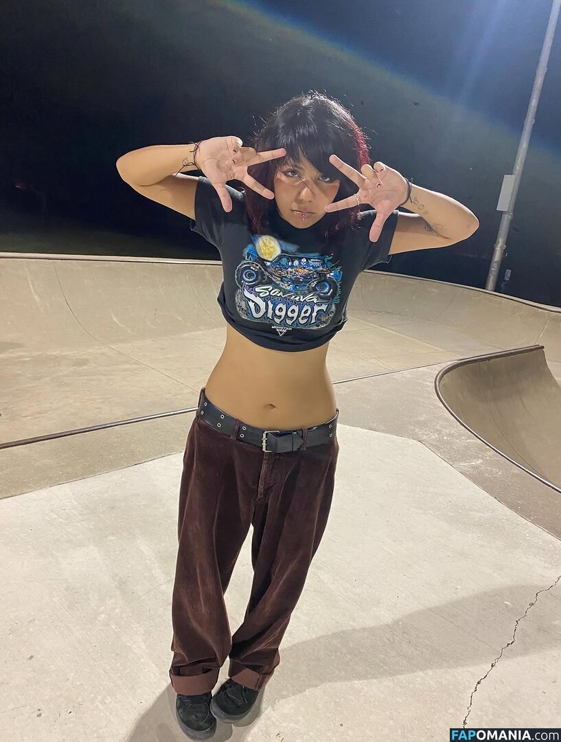 makeoutradio / makeoutradio2.0 Meztelen OnlyFans  Kikerült fotó #6