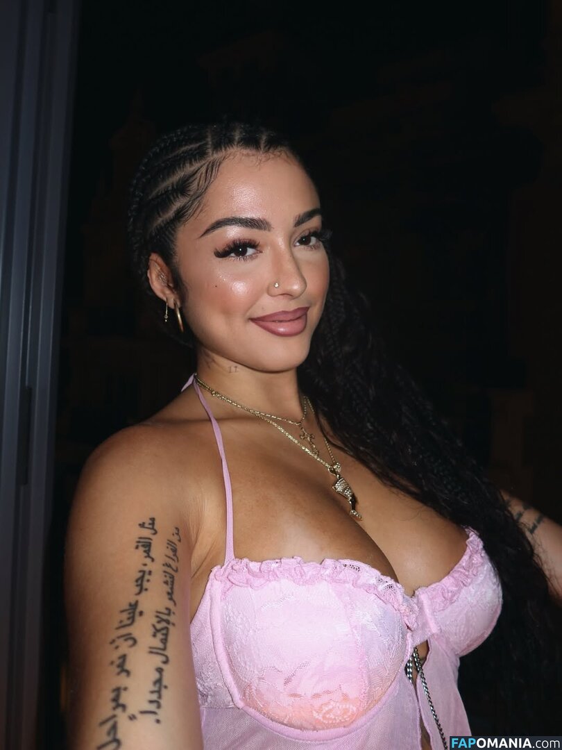 Malu Trevejo / malutrevejo / malutrevejo18 Meztelen OnlyFans  Kikerült fotó #117