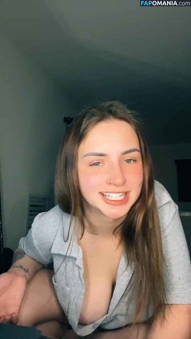 angelica28 / mamaang02 / mammaang Meztelen OnlyFans  Kikerült fotó #3