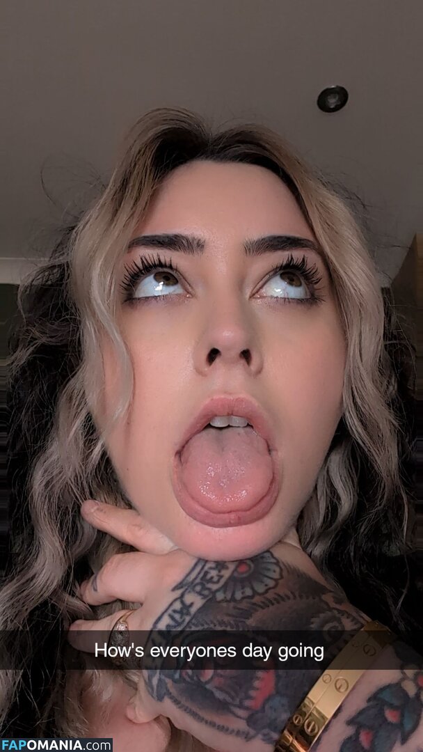Mamaplugs / mamaplugsxo Meztelen OnlyFans  Kikerült fotó #3