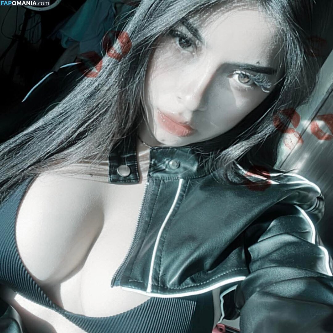 Mami.vaaal / _baby.vaaal_ / baby.vaaal Meztelen OnlyFans  Kikerült fotó #2
