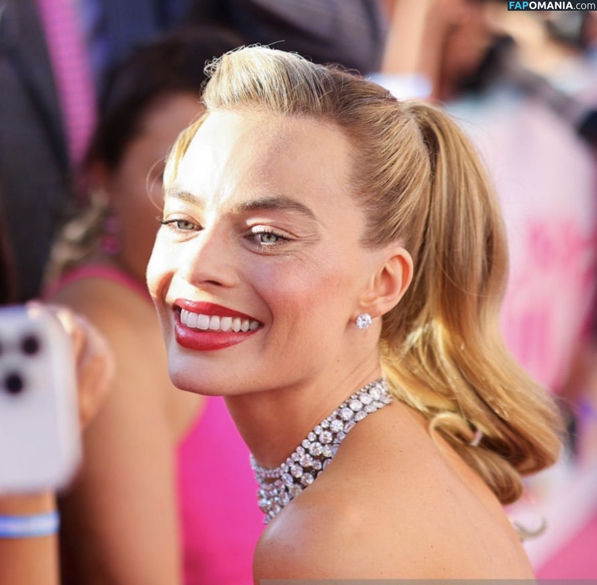 Margot Robbie Meztelen Kikerült fotó #200