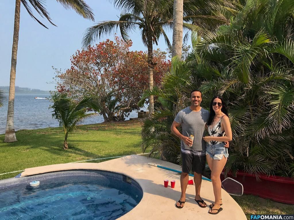 Maria Andrea / andreamezac / https: Meztelen OnlyFans  Kikerült fotó #2