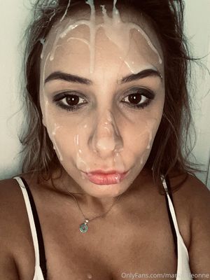 Mariah Leonne