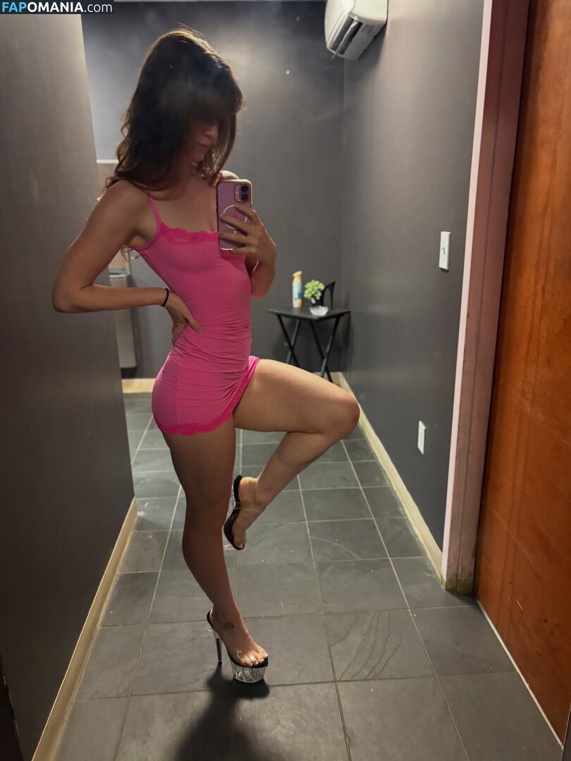 MarieLove220 / marie._.love22 / marieee_loveee Meztelen OnlyFans  Kikerült fotó #1