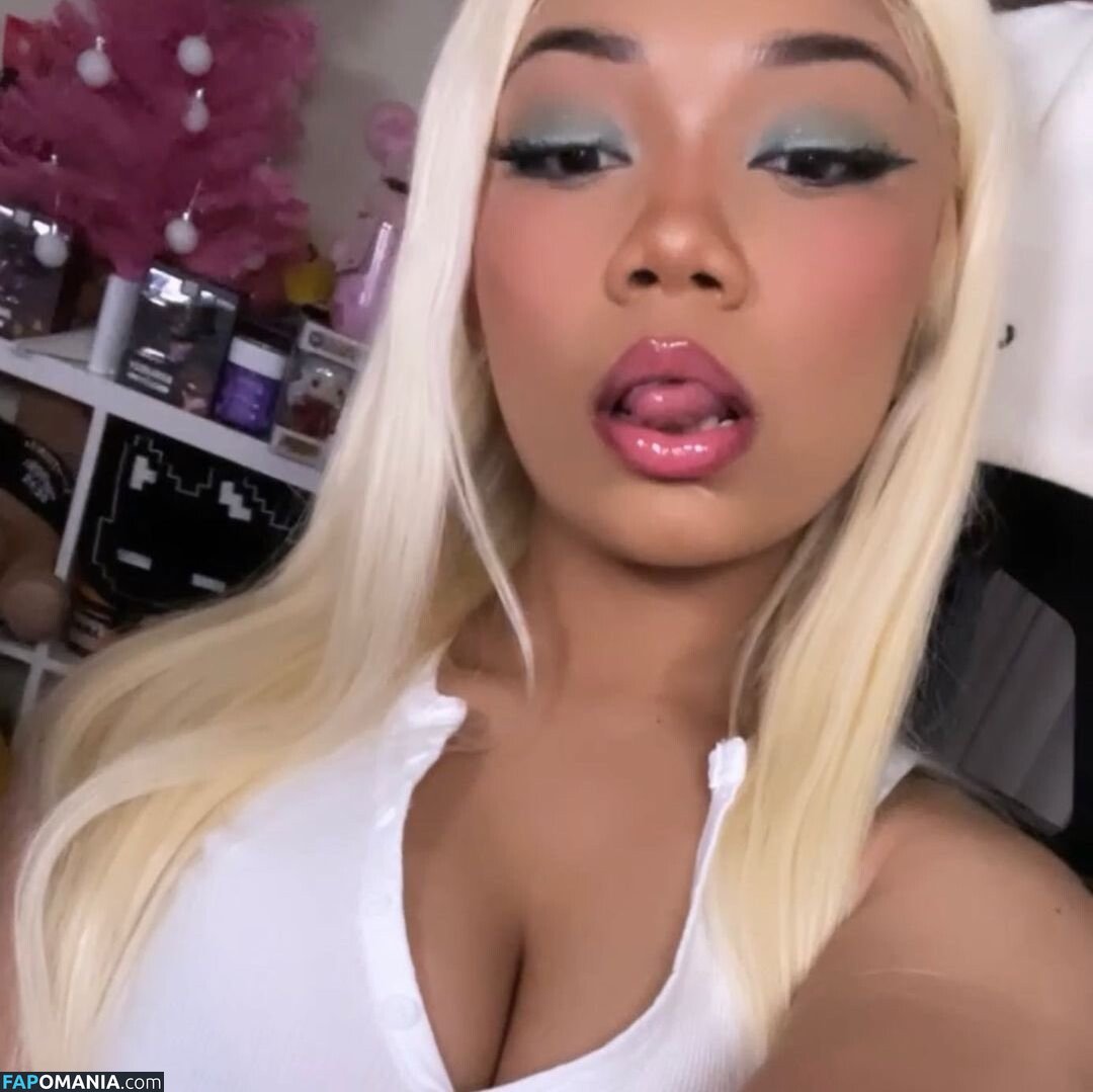 MARI / killm4ri / mariiiisel Meztelen OnlyFans  Kikerült fotó #2