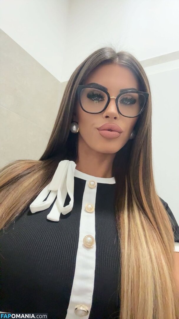 Croatian Girl / Marija Meglaj / https: / marijameglaj / marijameglaj11 Meztelen OnlyFans  Kikerült fotó #89