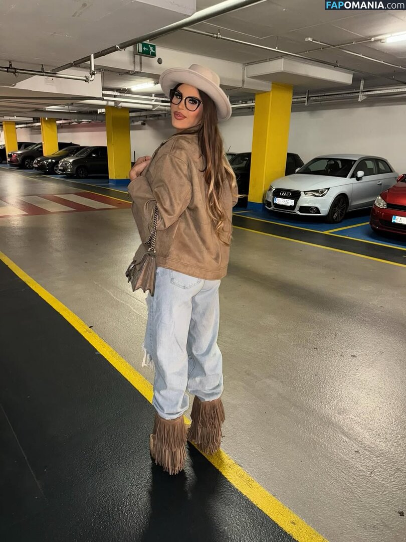 Croatian Girl / Marija Meglaj / https: / marijameglaj / marijameglaj11 Meztelen OnlyFans  Kikerült fotó #100