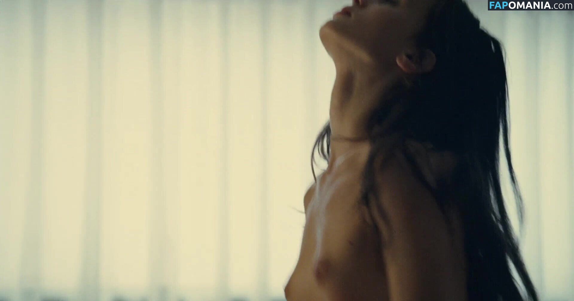 Marine Vacth / https: / marine_vacth / marinvacth Meztelen OnlyFans  Kikerült fotó #18